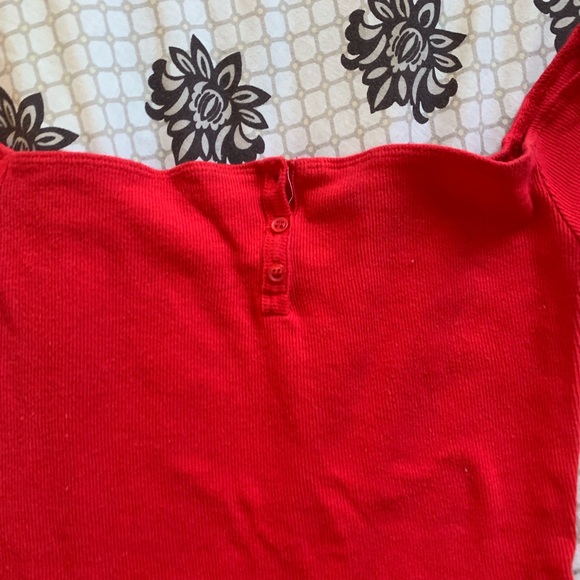 Off the shoulder top - Picture 2 of 2